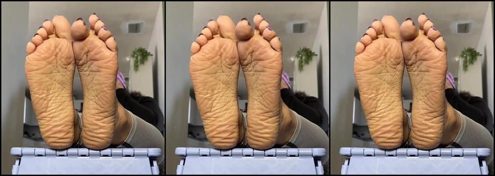 Deedeericanfeet Onlyfans Gm In This One I Didn T Want To Be Bothered Smh