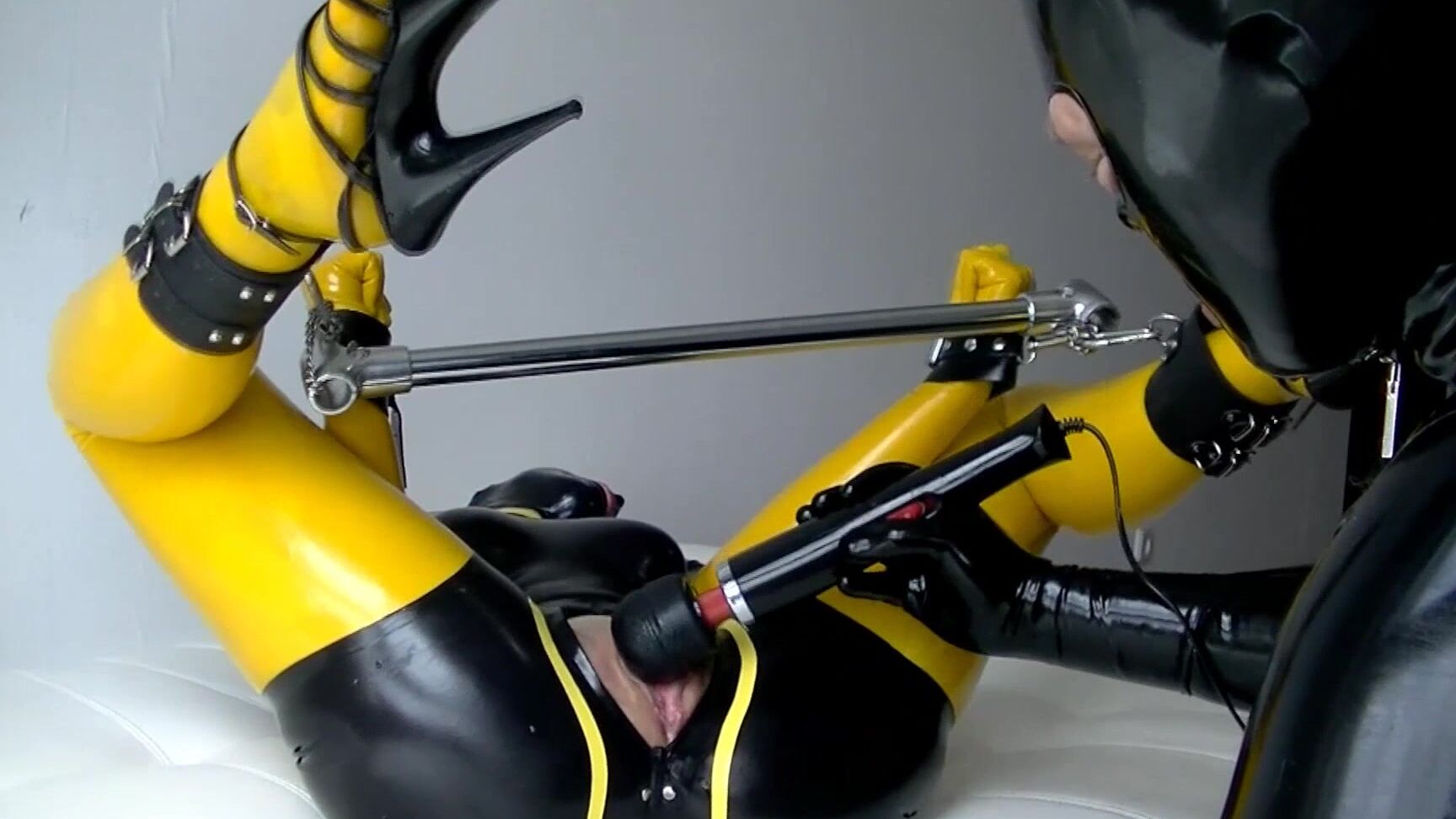 xozt exposed. part 1 Manyvids