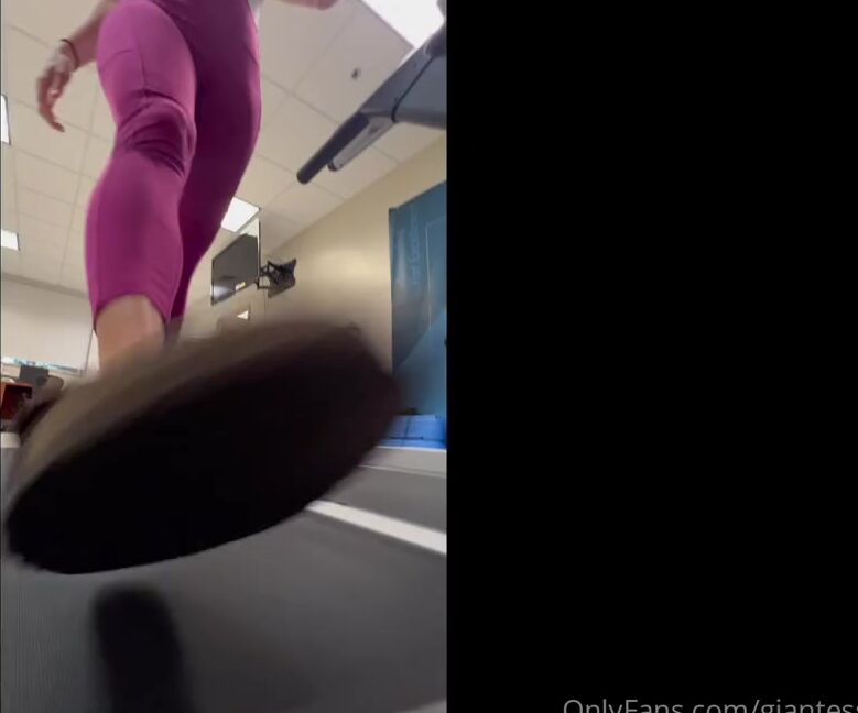 Giantess Tara Nicknamed Giantesstara 05 01 2024 Onlyfans Video A Lot Of You Enjoyed My Walking On The Treadmill Video But Wanted To See It