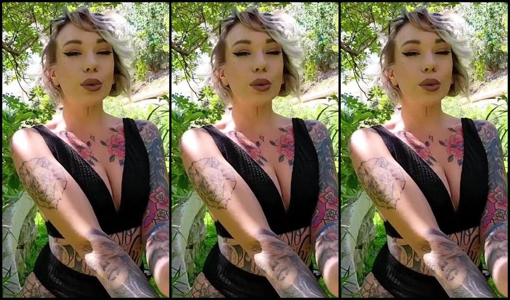 Queen Kinkerbell Nicknamed Kinkerbell23 Onlyfans As You All Know I Had My Tooth Extracted Recently And My God It Was