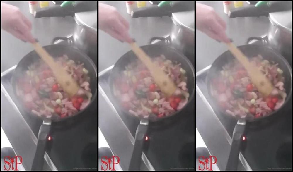 Mistress Sinpiedad Nicknamed Sinpiedad Onlyfans Cooking Today Healthy Food