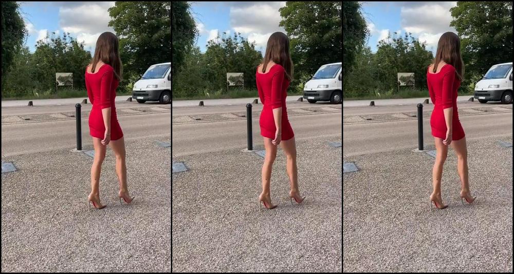 Miabanana Free Video I Do An Exhib With My New Louboutin And Guess What I