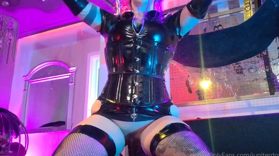 Jupiter Domina Nicknamed Jupiterdomina Onlyfans Pvc Bottomless And Boots