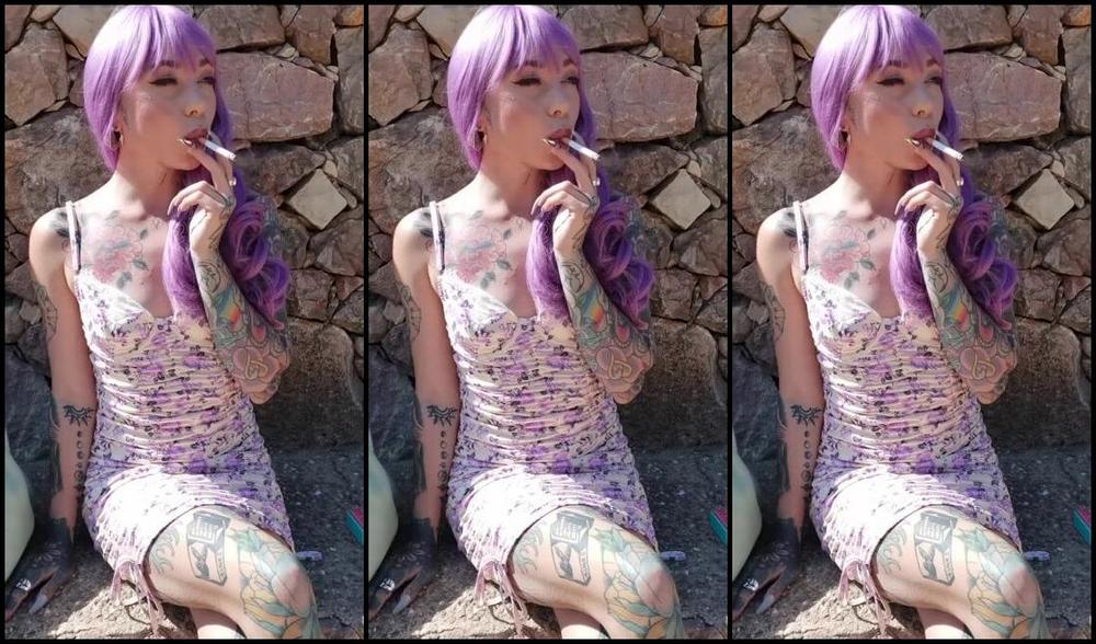 Queen Kinkerbell Nicknamed Kinkerbell23 Onlyfans Sit Back Relax And Smoke With Me Today Isnt The View Beautiful B