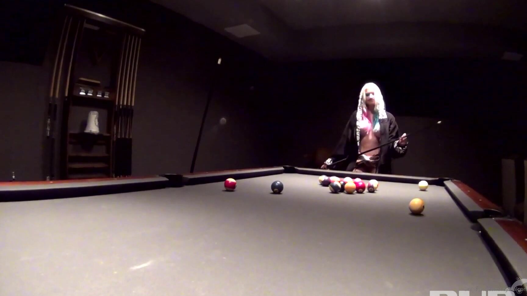 Leyafalcon She Even Stick The Pool Stick Up Her Butt