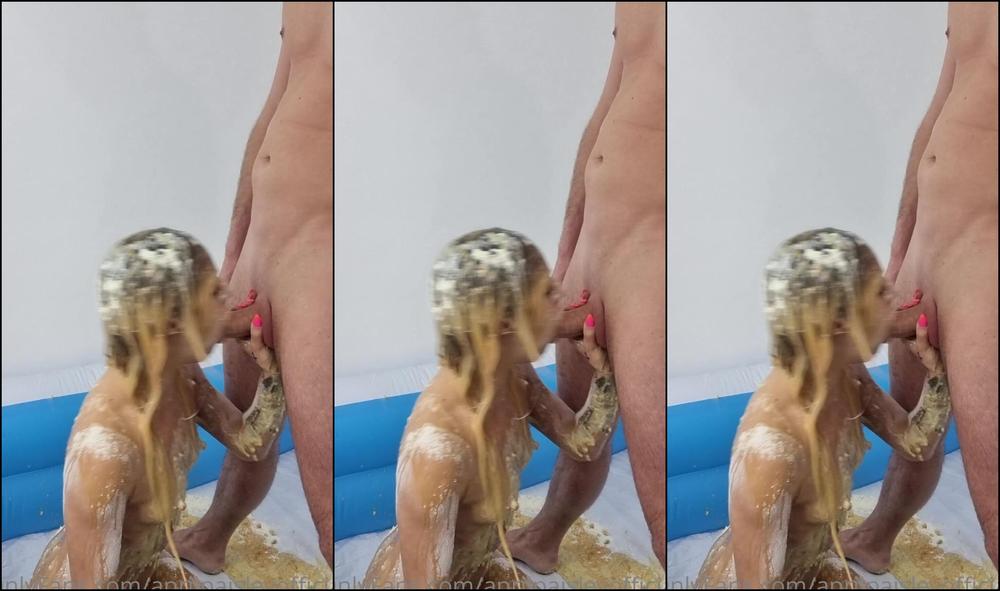 Aprilpaisleyofficial After The Messy Sploshing I Gave Emojizzmanstud A Blowjob To Say Thank You Xx