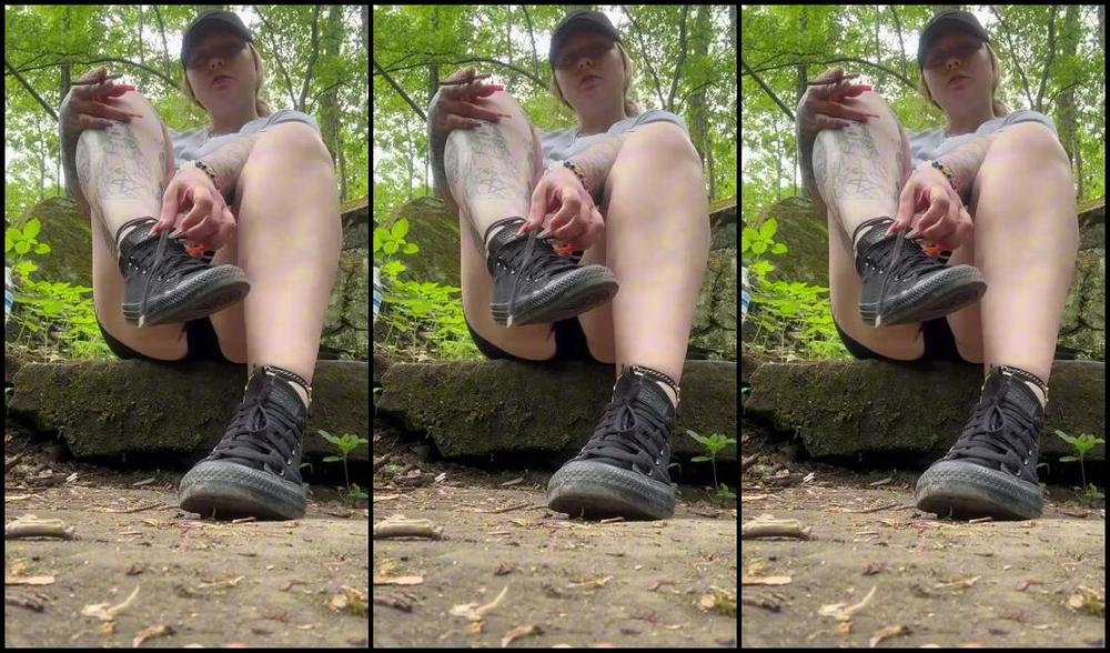 Paws And Klaws Foot Fetish 05 05 2024 Onlyfans Video Sweet Sweaty Smelly Outside Feet After Doing My Morning Run N