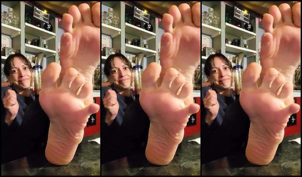 Crystal Paris Nicknamed One Lonely Foot 03 14 2025 Onlyfans Video Randoms From The Week Ghph