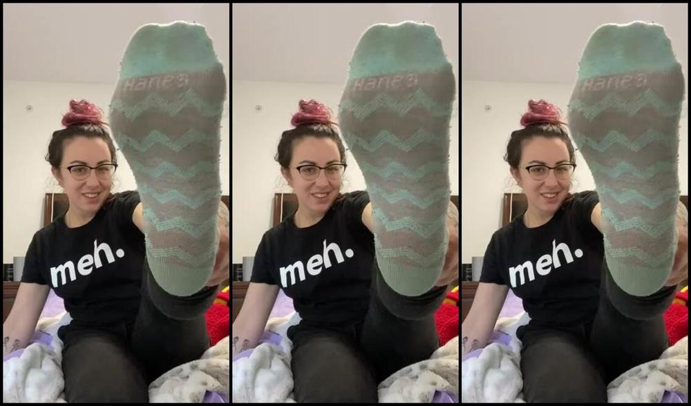 Capri Nicknamed Capritoes Onlyfans Smelly Sock Removal Haven T Done One Of These For Awhile