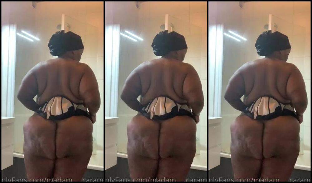 Madam Caramel Onlyfans Shower Time