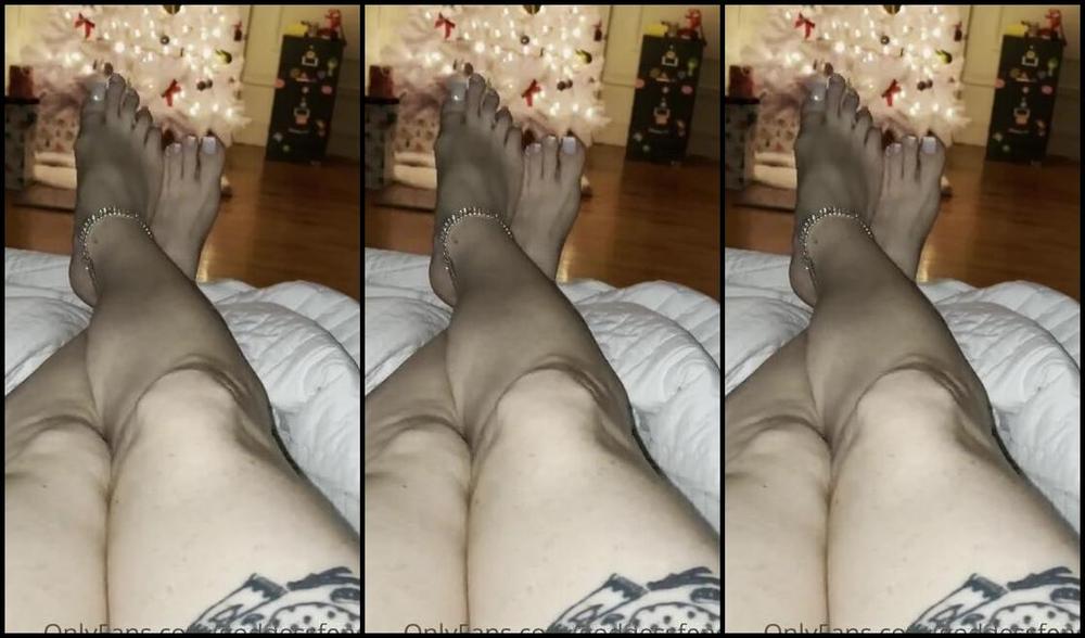 Fendi Feet Aka Goddessfendi Onlyfans Good Morning And Happy Holidays My Lovesp