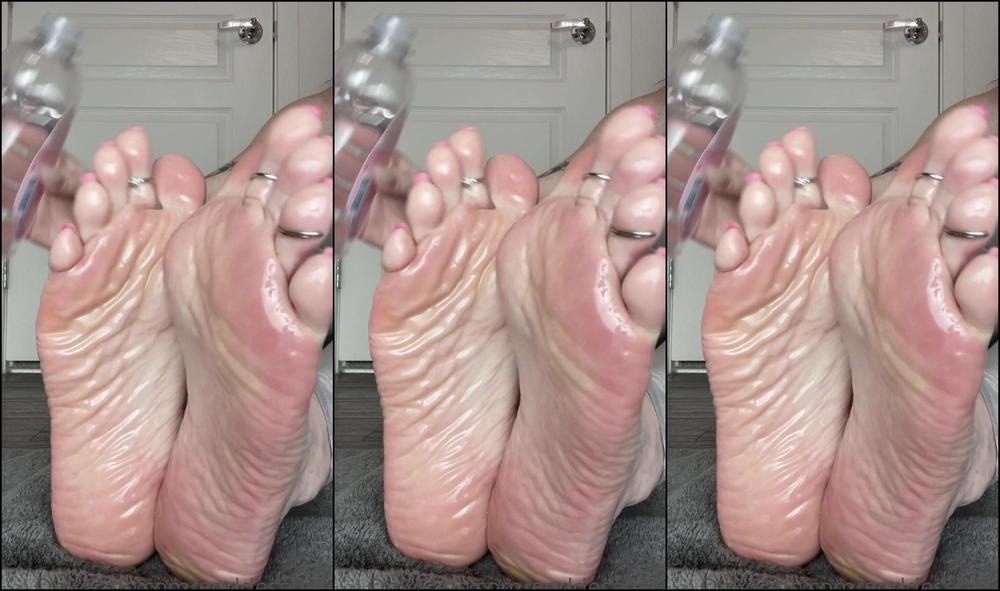 Goddessfendi 2346813409 01 30 2022 Some Sexy Sunday Soles For My Most Loyal Fansss