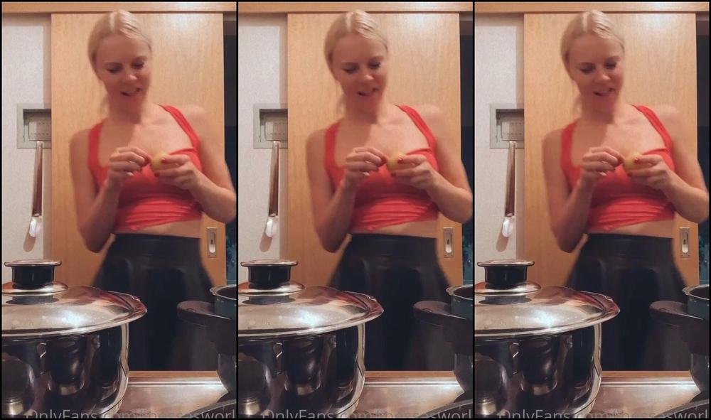 Peyton Kinsly 1543668704 12 29 2020 Cooking For Yourself Is Cooking For Someone You Love