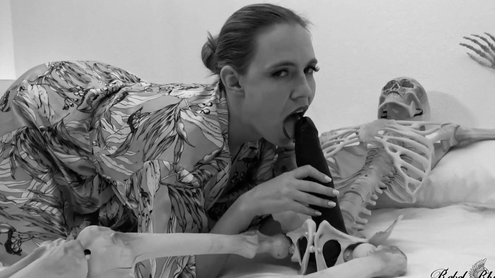 Rebelrhyder It S Two Weeks Into October And Things Are Just Getting Spookier Once Again I Got A Surp