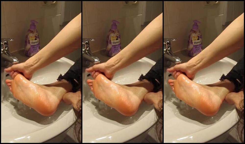 Neolasoles Nicknamed Neolasoles Onlyfans Lets Wash These Money Makers