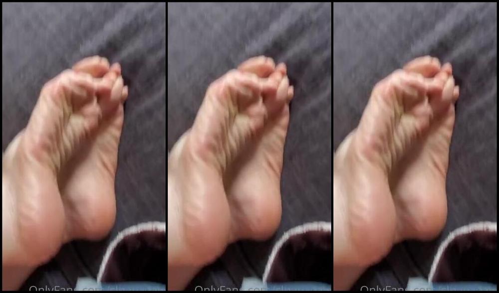 Sloans Paws Nicknamed Sloan Paws 06 12 2020 Onlyfans Video So Many Wrinkles