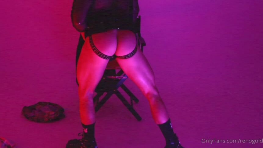 Renogold Professionally Shot Edc Inspired Solo Scene Check Your Dms For The Cumshot