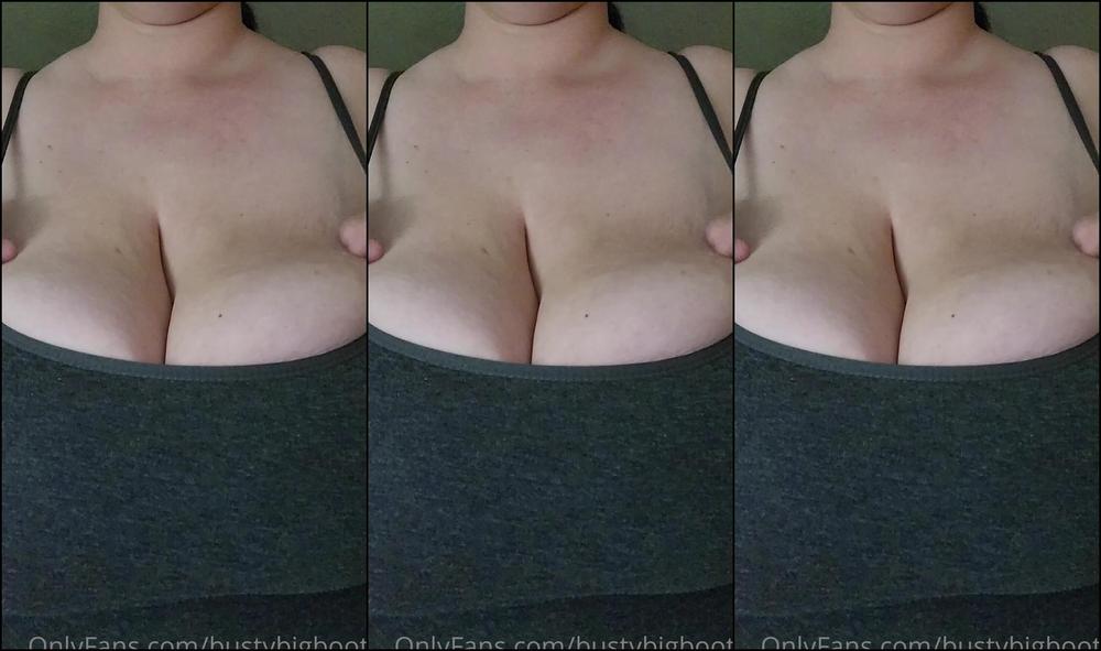 Bustybigbooty 2177336570 07 29 2021 You Re Too Small For Me I Need My Bbc Only A Bbc Can Handle Me