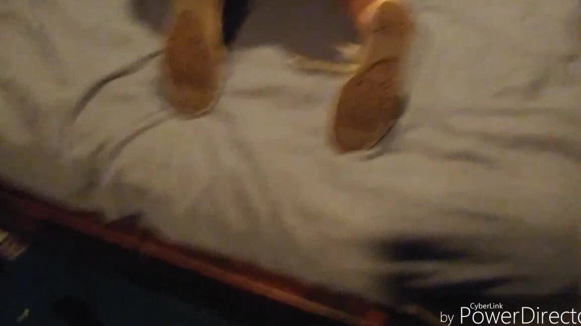 Angelic Jada Sneaker Fetish Converse Masturbation