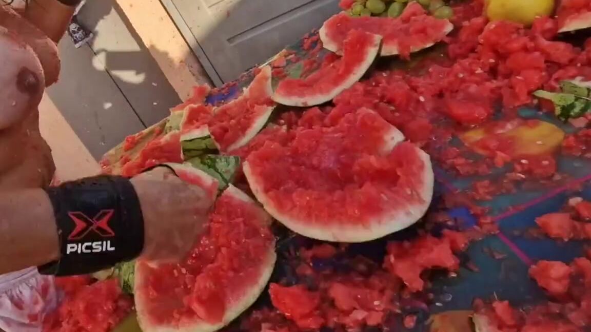 Alejandra Chacon Aka Alejandrachacon 08 19 2024 Onlyfans Video Smashing Amount Of Fruit