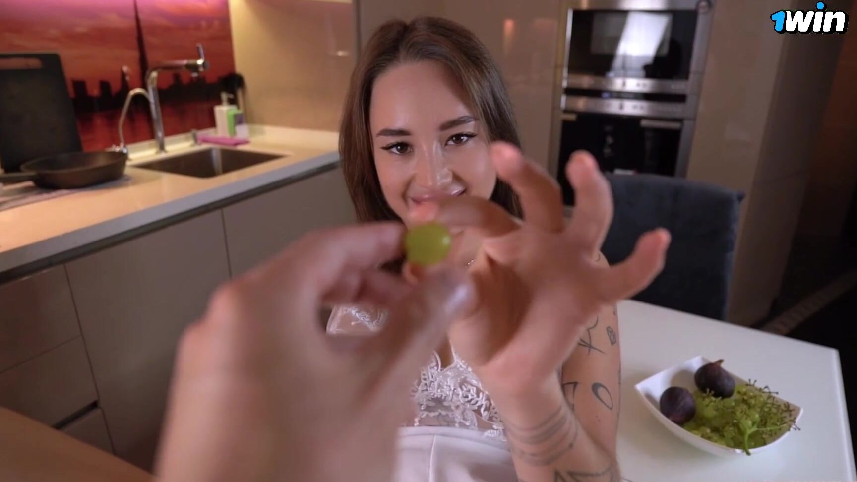 Feeding A Porn Actress Out Of Her Own Pussy Suchiyboss Home Porn