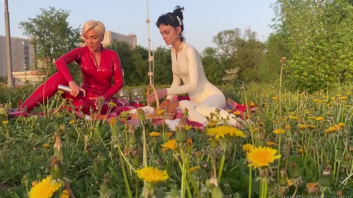 Katerina Piglet Nicknamed Katerinapiglet Femdom 05 02 2022 Onlyfans Video It Was Summer In Russia And I Had A Great Time With My Baby Lindasplice