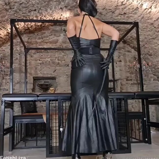 Fetishliza 01 16 2025 Onlyfans Video New Years Greetings From The Dungeon