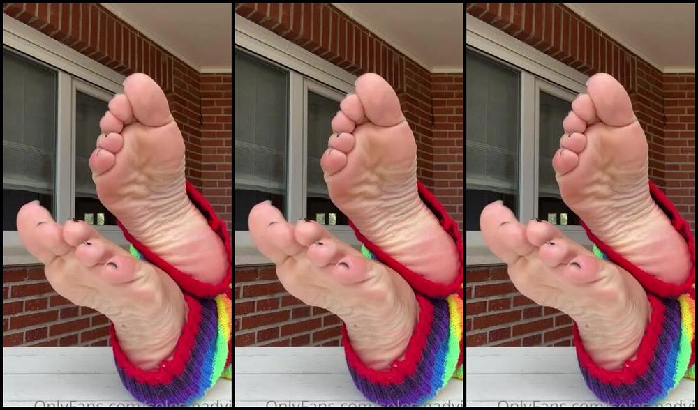 Solesmad Fetish Queen Aka Solesmadvip Onlyfans Morning Stretching It S Time To Drooling For