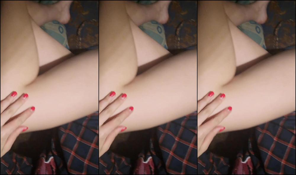 Barbie princesslike Красивый стриптиз в рубашке, мастурбация с нежным оргазмом.  Pornhub