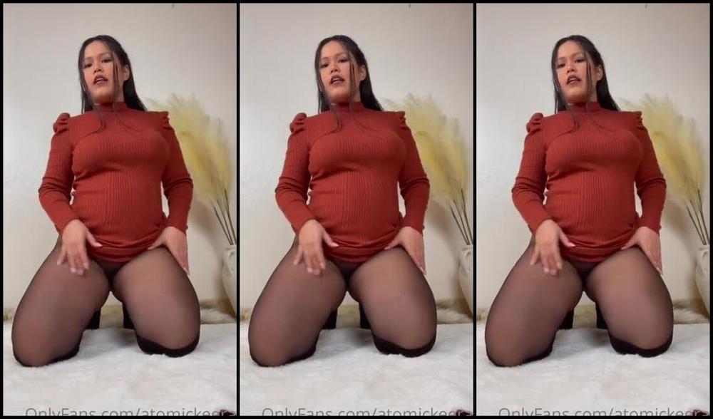 Atomickeerati Onlyfans Baby Its Cold Outside Lets Stay Warm Inside T