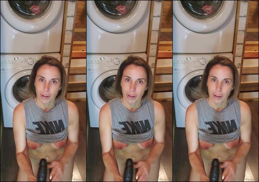 laurenthegaqueen-24-03-2021-2062728497-tommy-s-naughty-fantasy-with-mommy