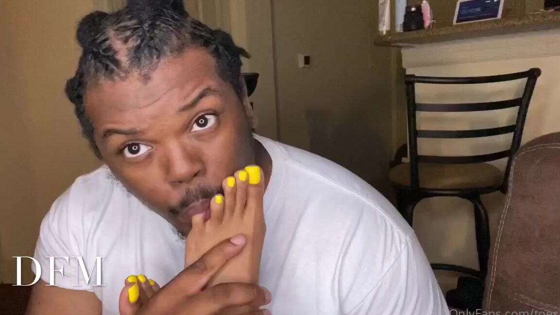 Toes100K Onlyfans Getting My Toes Ate By Dallasfootmodels