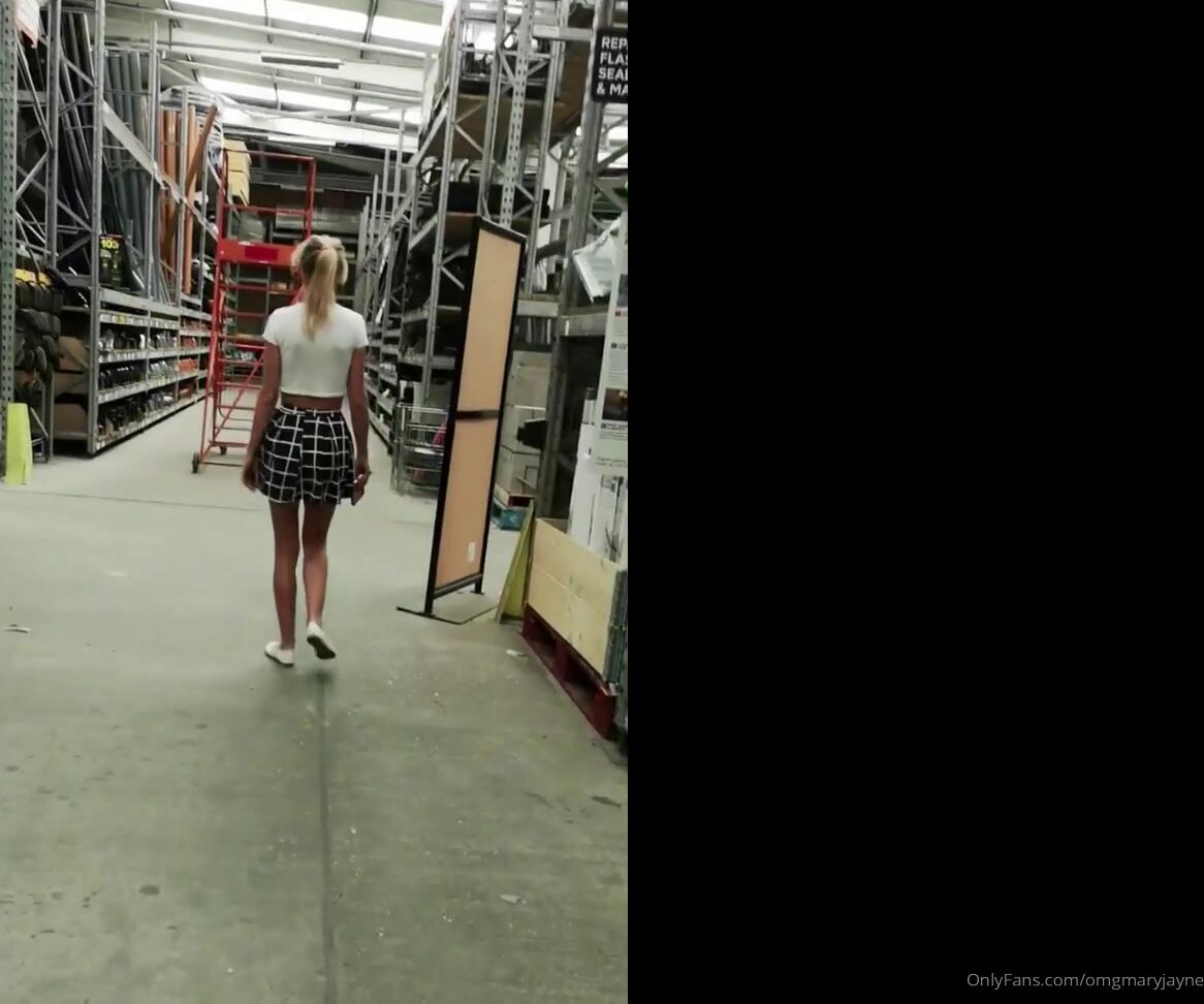 Omgmaryjayne Public Flashing In The Diy Store
