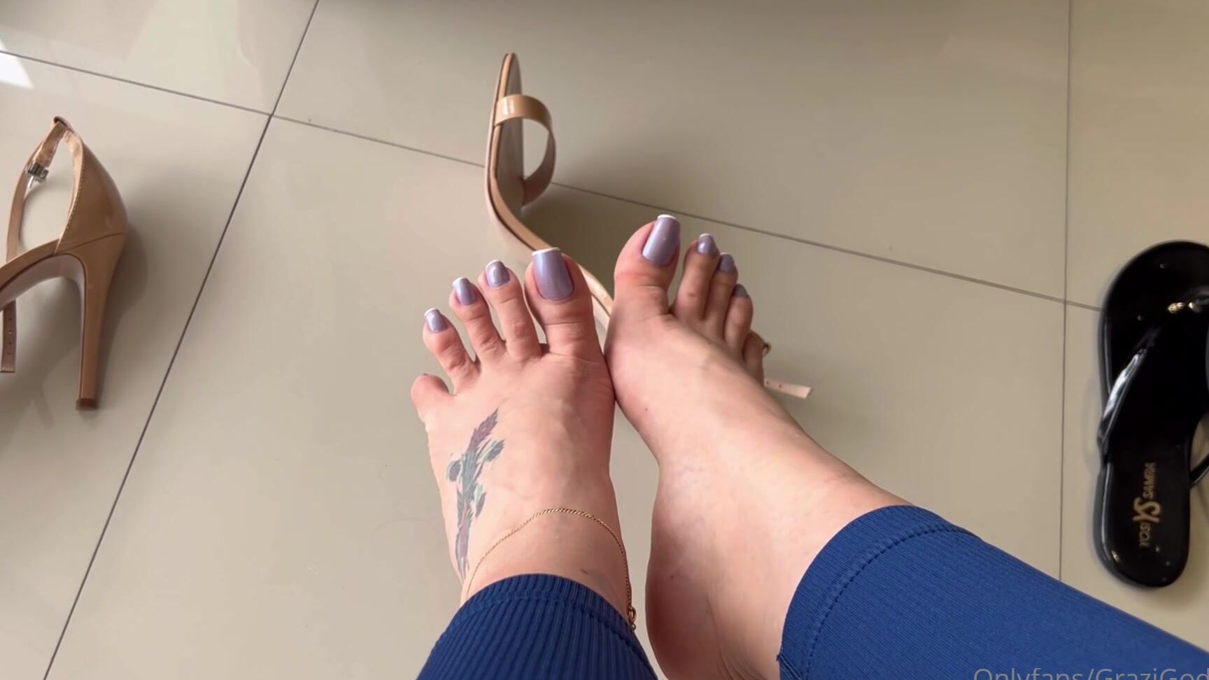 Grazigoddess Come Lick Now