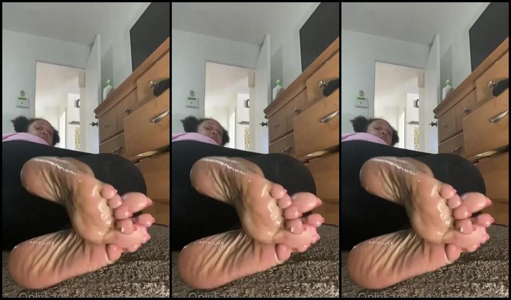 Goddess See Nicknamed Soles 4Ursoul Foot Fetish 02 15 2022 Onlyfans Video Shimmering Soles