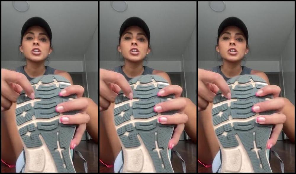 Mistress Enola Onlyfans Take Your Tongue Out Footslave On All Fours Zzp