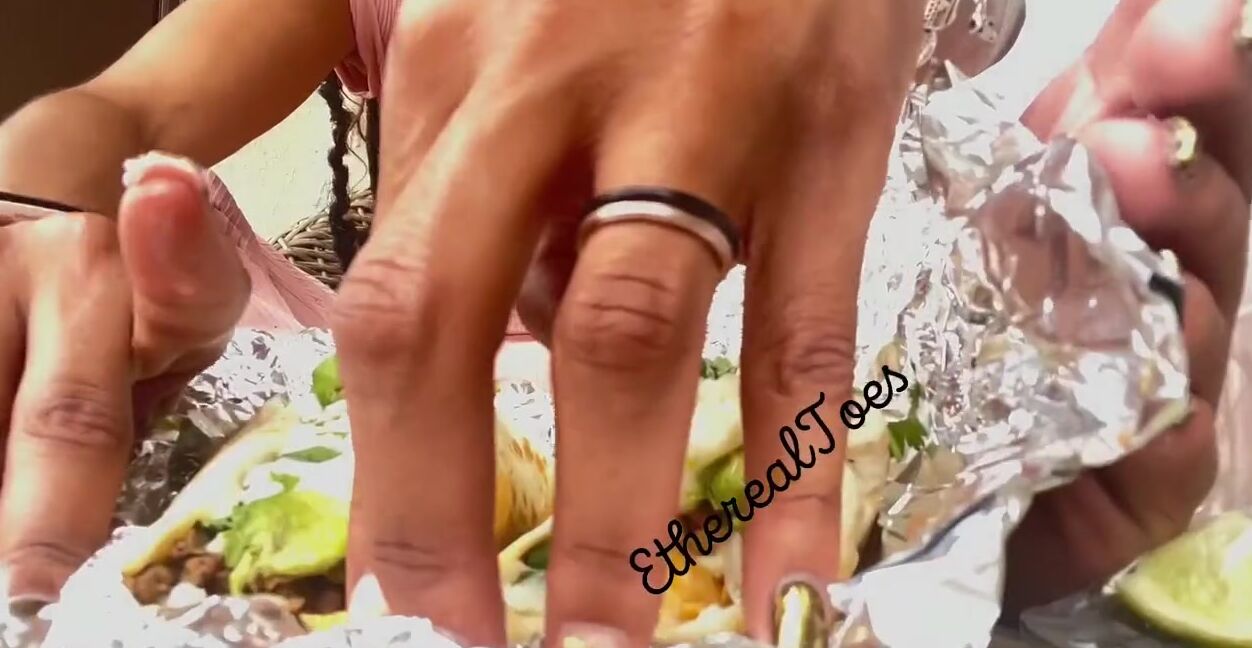 Etherealtoes Nicknamed Etherealtoes Foot Fetish 05 23 2023 Onlyfans Video Youre Favorite Toesday View Buy Me Tacos And Tell Me Im Pretty