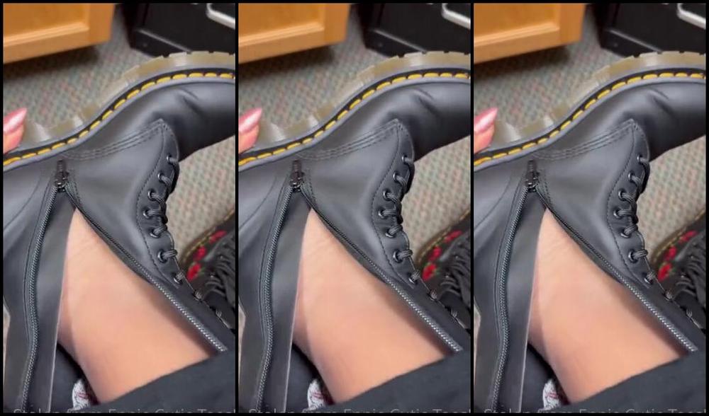 Ennie S Toes And Soles Nicknamed Enniestoes Onlyfans Keep Sending Gifts They Motivate Me To Make Content