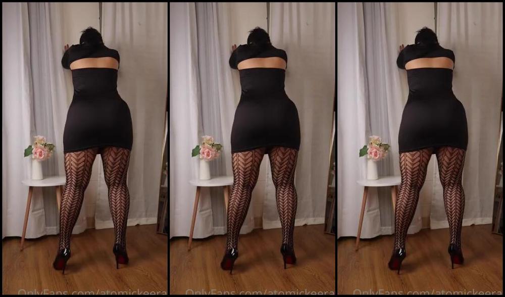 Atomickeerati Onlyfans Spice Up The Lbd With This Fishnet Tights Ktt