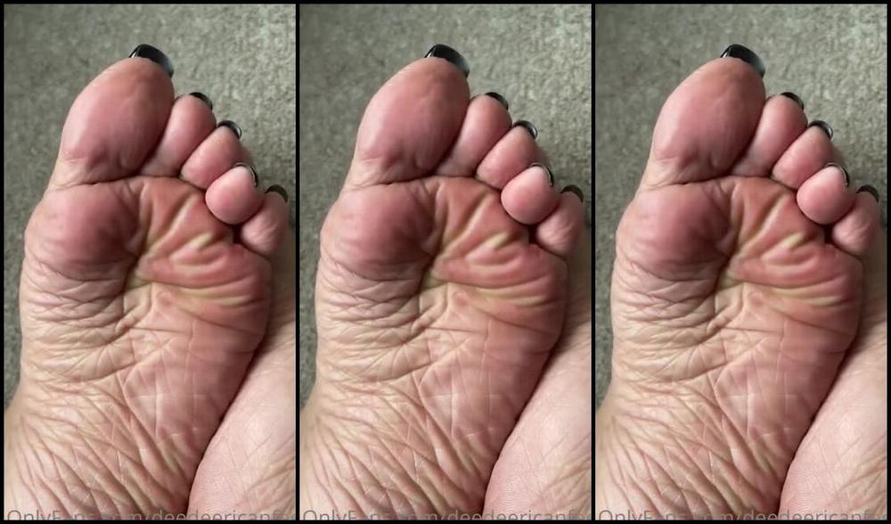 Deedeericanfeet Onlyfans Pov View We Ll Look At These Very Dry And Semi Dirty Soles From Earlier Cuz I Had My Hous