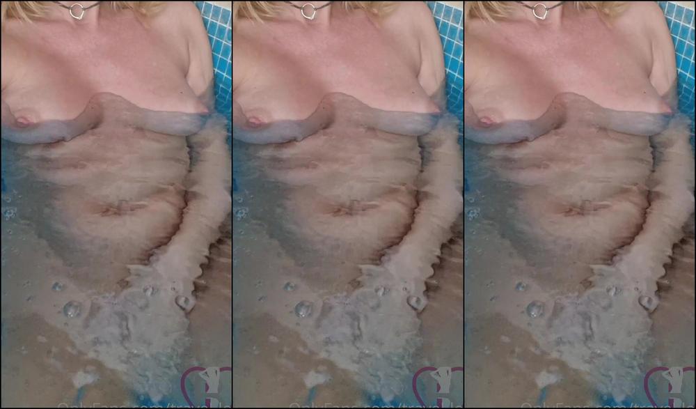 Travelling Peach 2876527593 05 18 2023 A Quick Post Cam Dip Typically Someone Decides To Arrive Back In Their Boat Just As