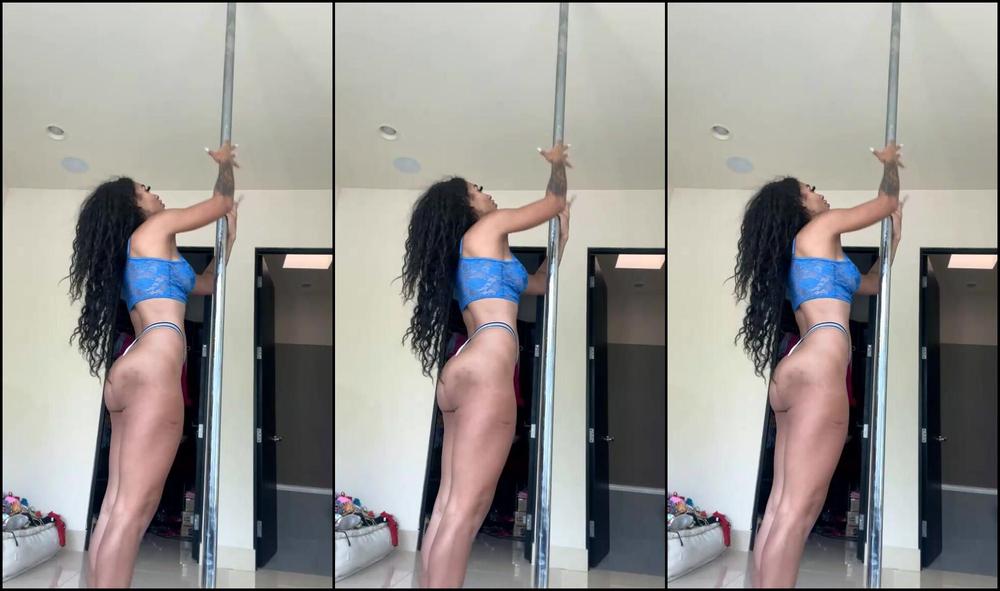 Eroticmedusa Stream Started At Pm Packing Up My Content Room Talk To Me