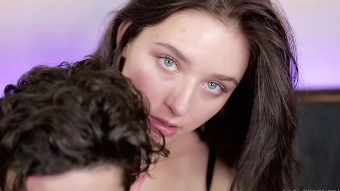 Lalalaura Nicknamed Lauras Kingdom 04 26 2020 Onlyfans Video Lexis Aggressive Slave Chest Scratch