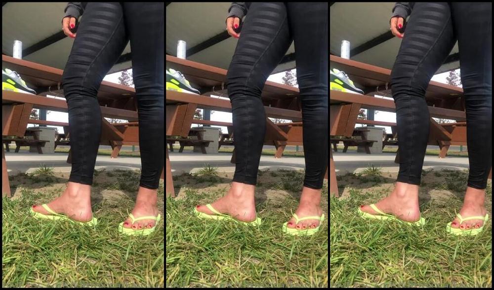 Adventuretoeskat Nicknamed Missadventuretoeskat Onlyfans Special Request Your Welcome To Make It More Exciting I Had A Audience At The Park