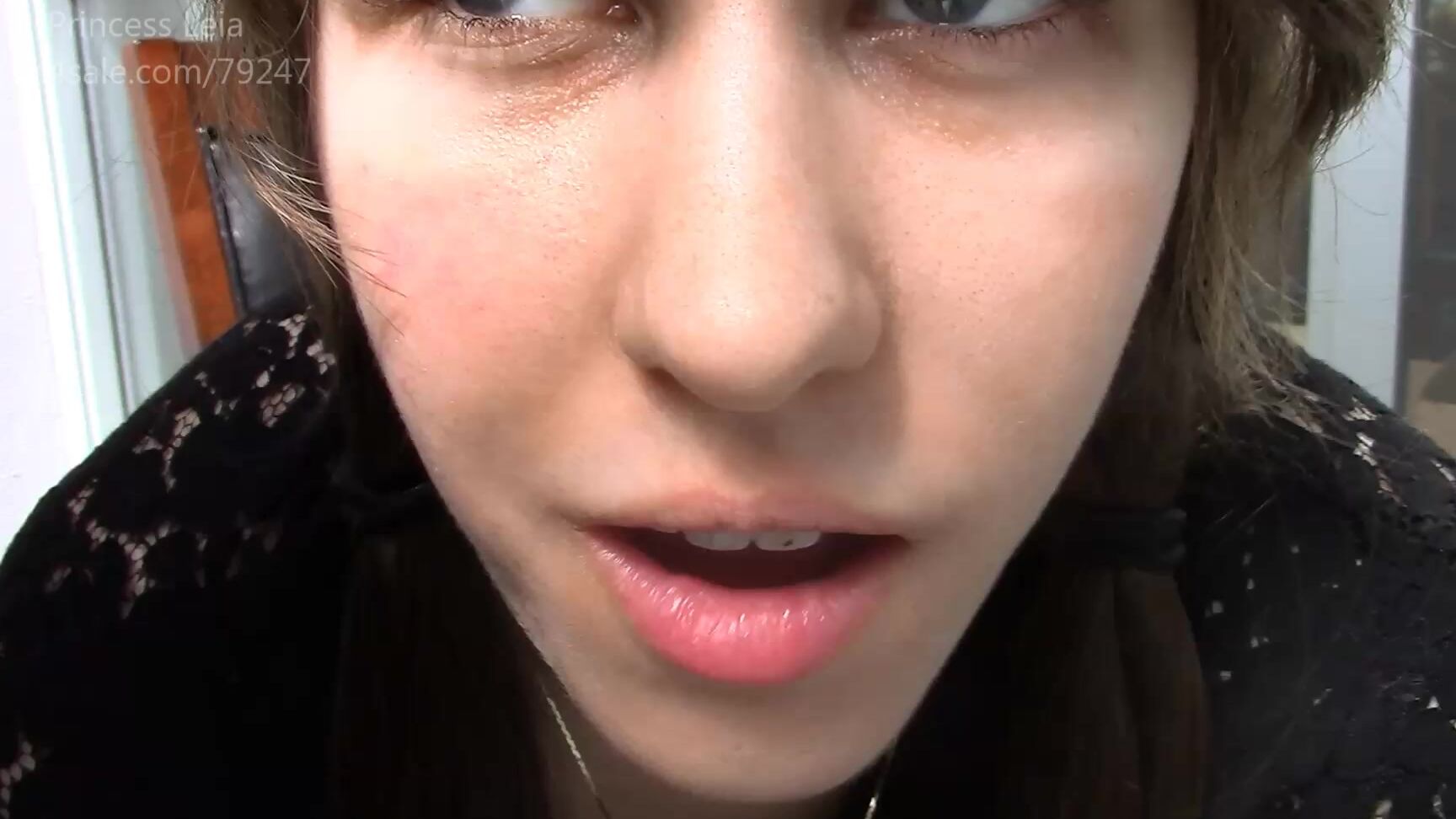 Princess Leiacm Caught Smoking Da Ys Cigars P