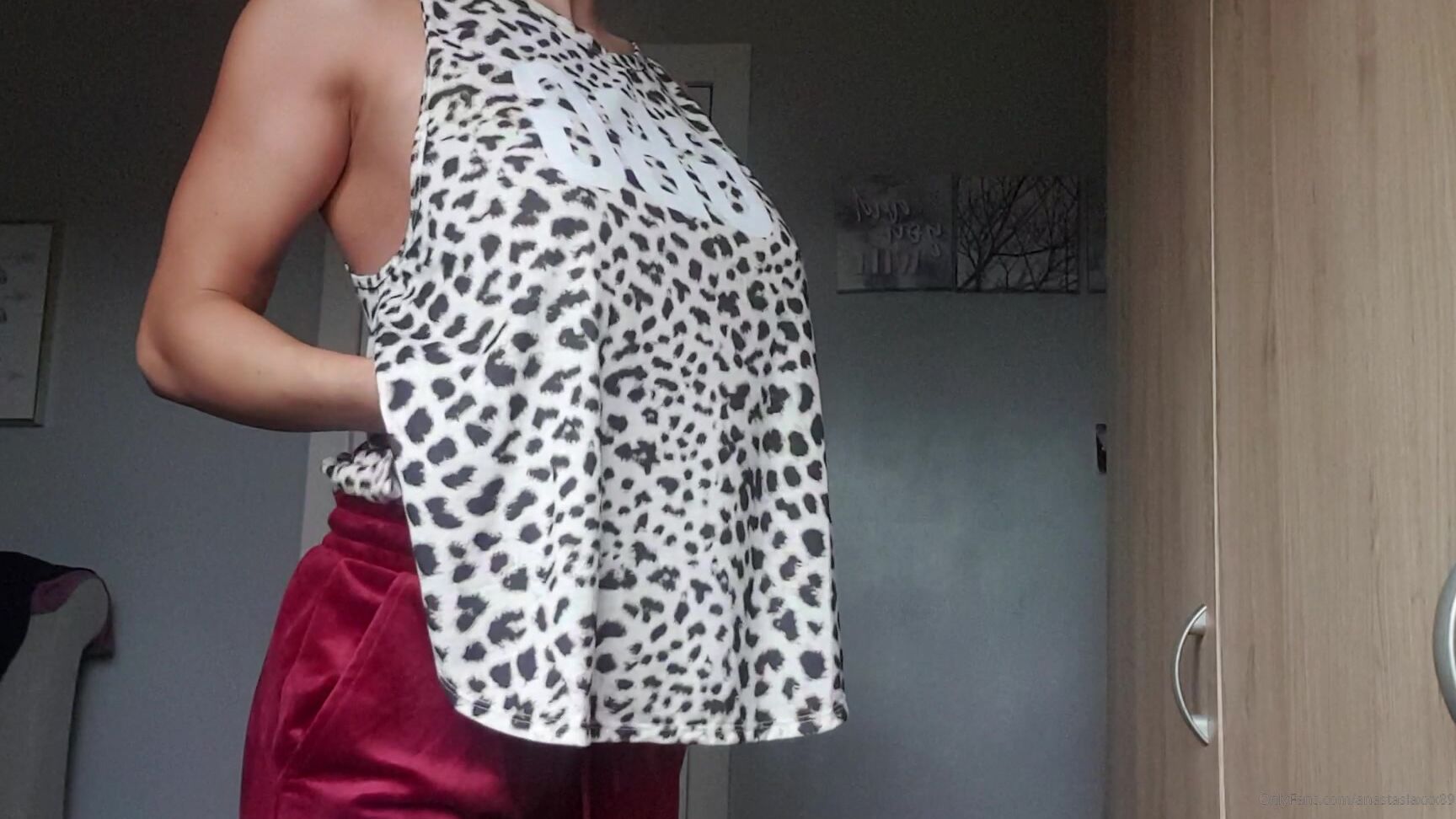 Anastasiaxxx I M Tanned Smooth Smell Of Shea Butter