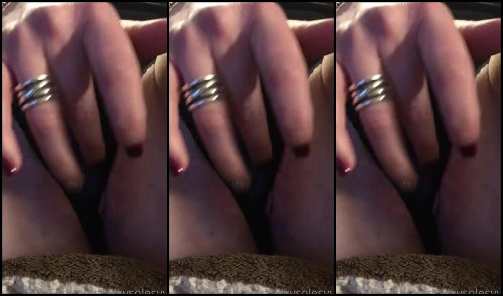 Silkysolesyyc Onlyfans I Love To Tease Cuckold Yyc Especially When He Is Locked Up This Photoset Was Taken By Ipg For T 9