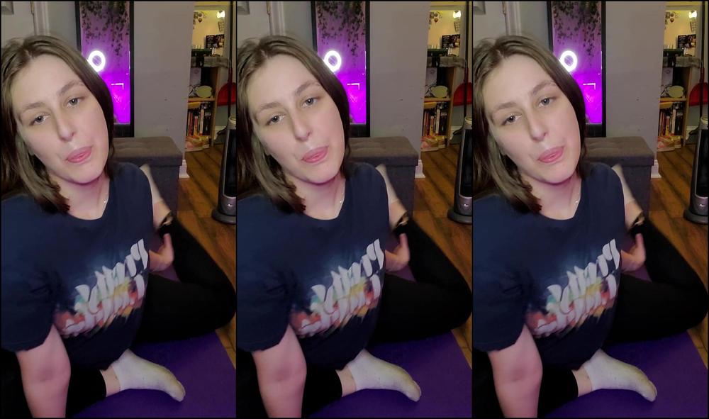 Tootsiepoptoes I Really Thought This Uploaded Yesterday Anyways Lol Heres Some Shitty Twerking That