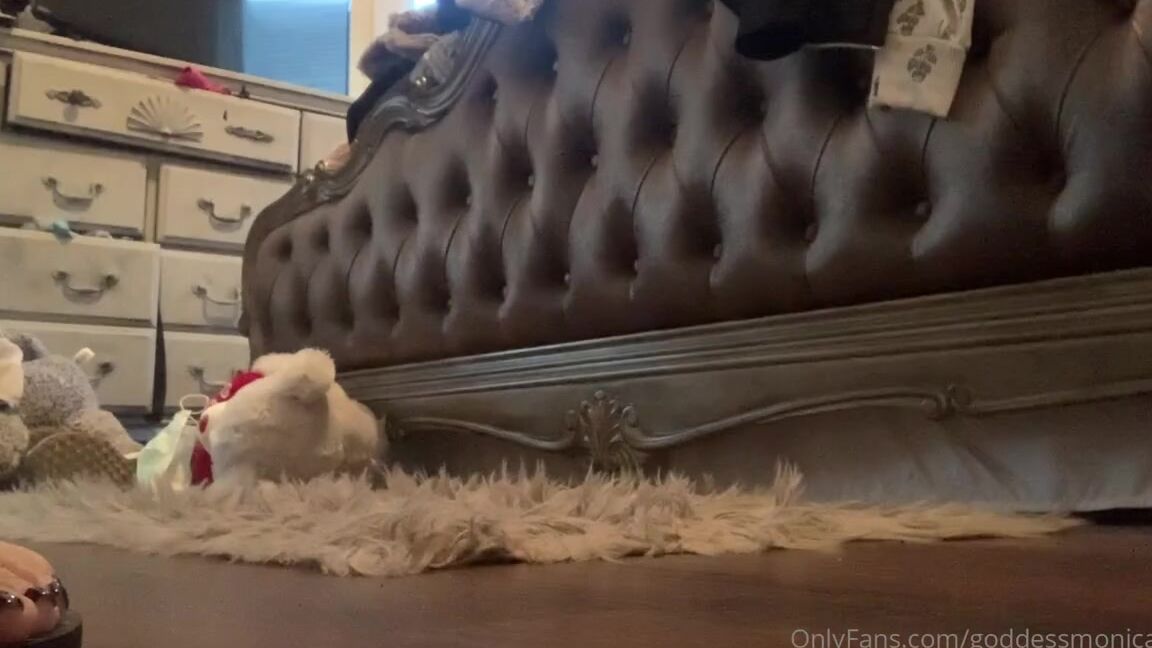 Goddessmonica00W Onlyfans Flip Flop Friday5P