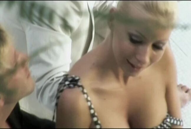 Vignettes, Straight Provocateur Viv Thomas